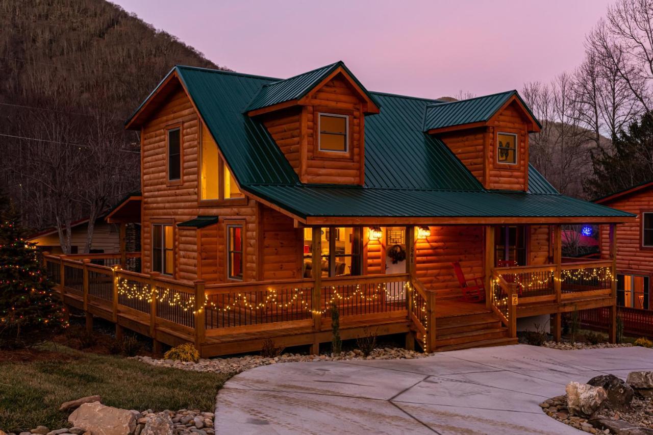The Barn Owl Villa Maggie Valley Bagian luar foto